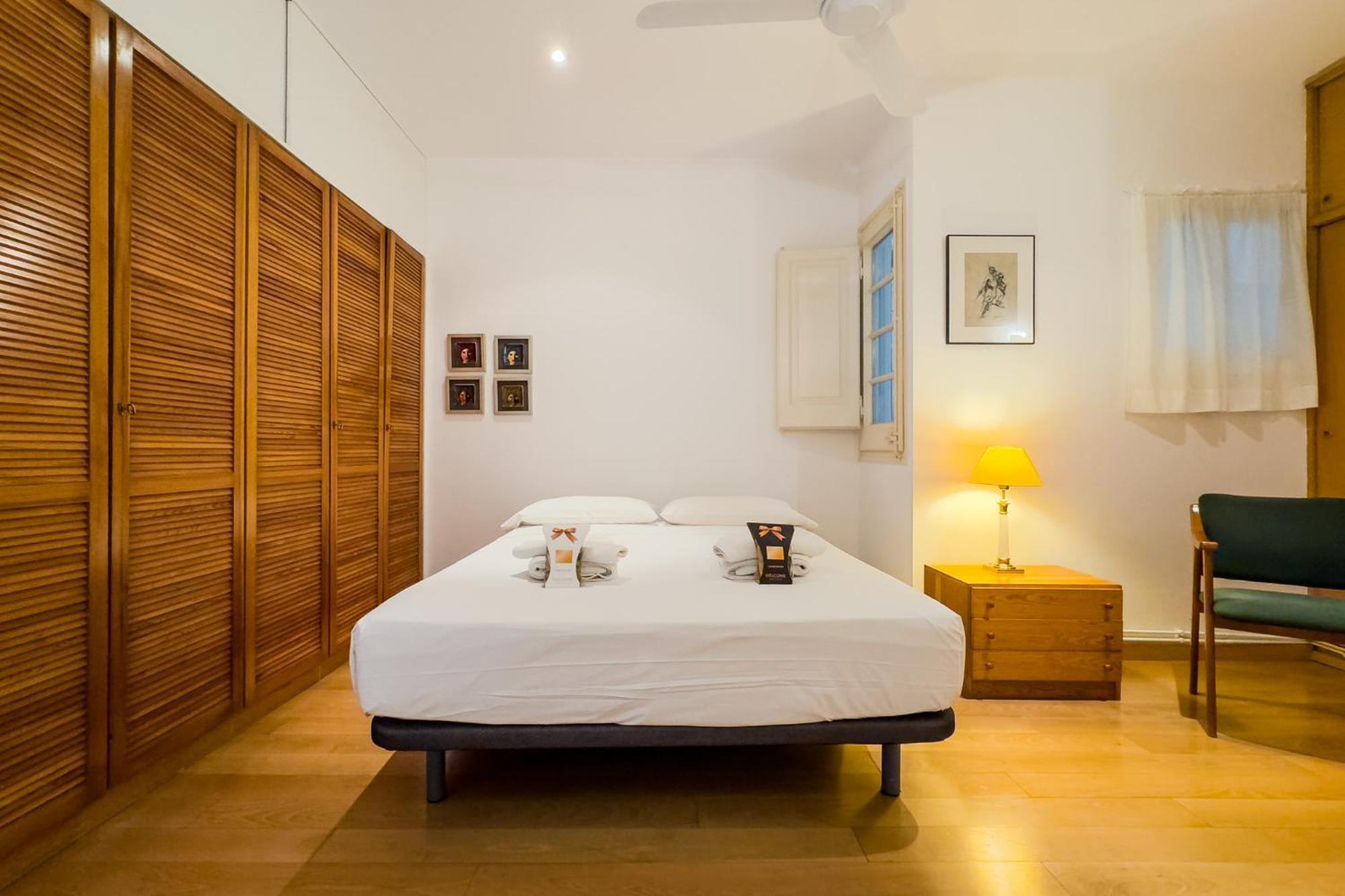 Apartament Enrique Granados Barcelona Zewnętrze zdjęcie