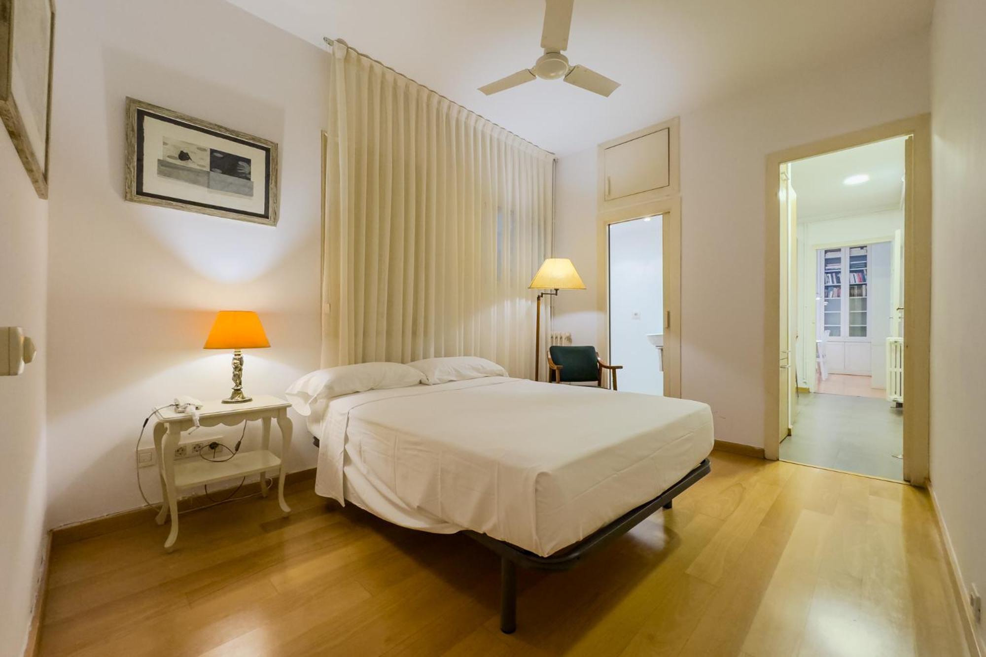 Apartament Enrique Granados Barcelona Zewnętrze zdjęcie