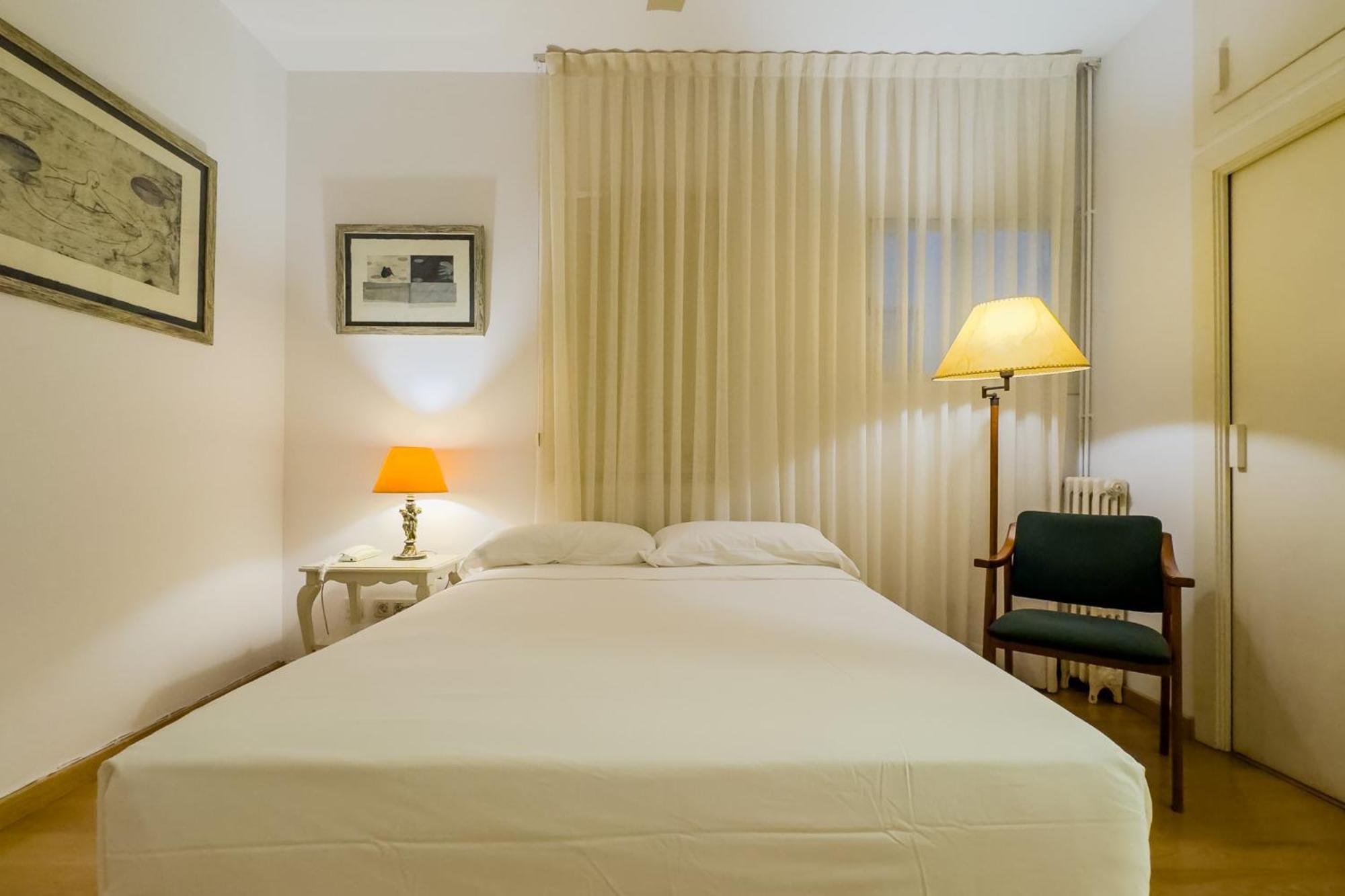 Apartament Enrique Granados Barcelona Zewnętrze zdjęcie