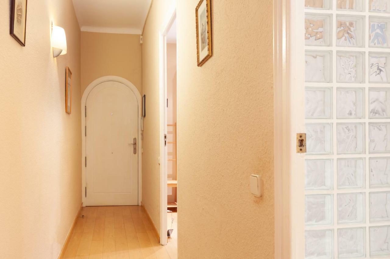 Apartament Enrique Granados Barcelona Zewnętrze zdjęcie
